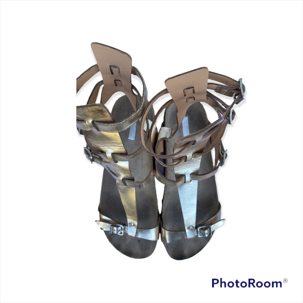Schutz Gladiator buckle up sandal